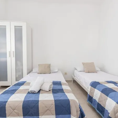 ¡a Pie De Todo Luz Balcon Y Playa En Tossa Appartement Tossa de Mar