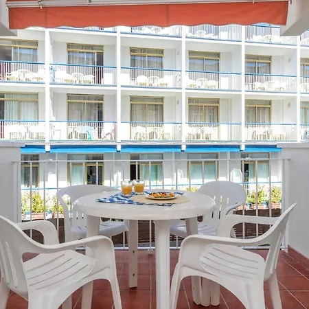 ¡a Pie De Todo Luz Balcon Y Playa En Tossa Appartement